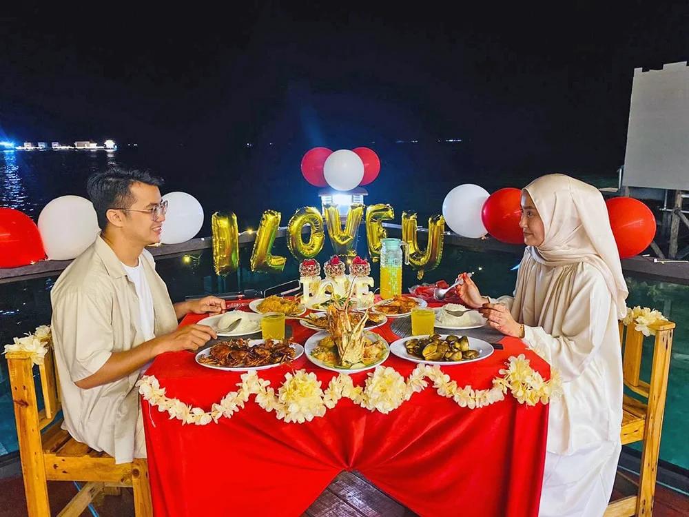 Romantic Dining